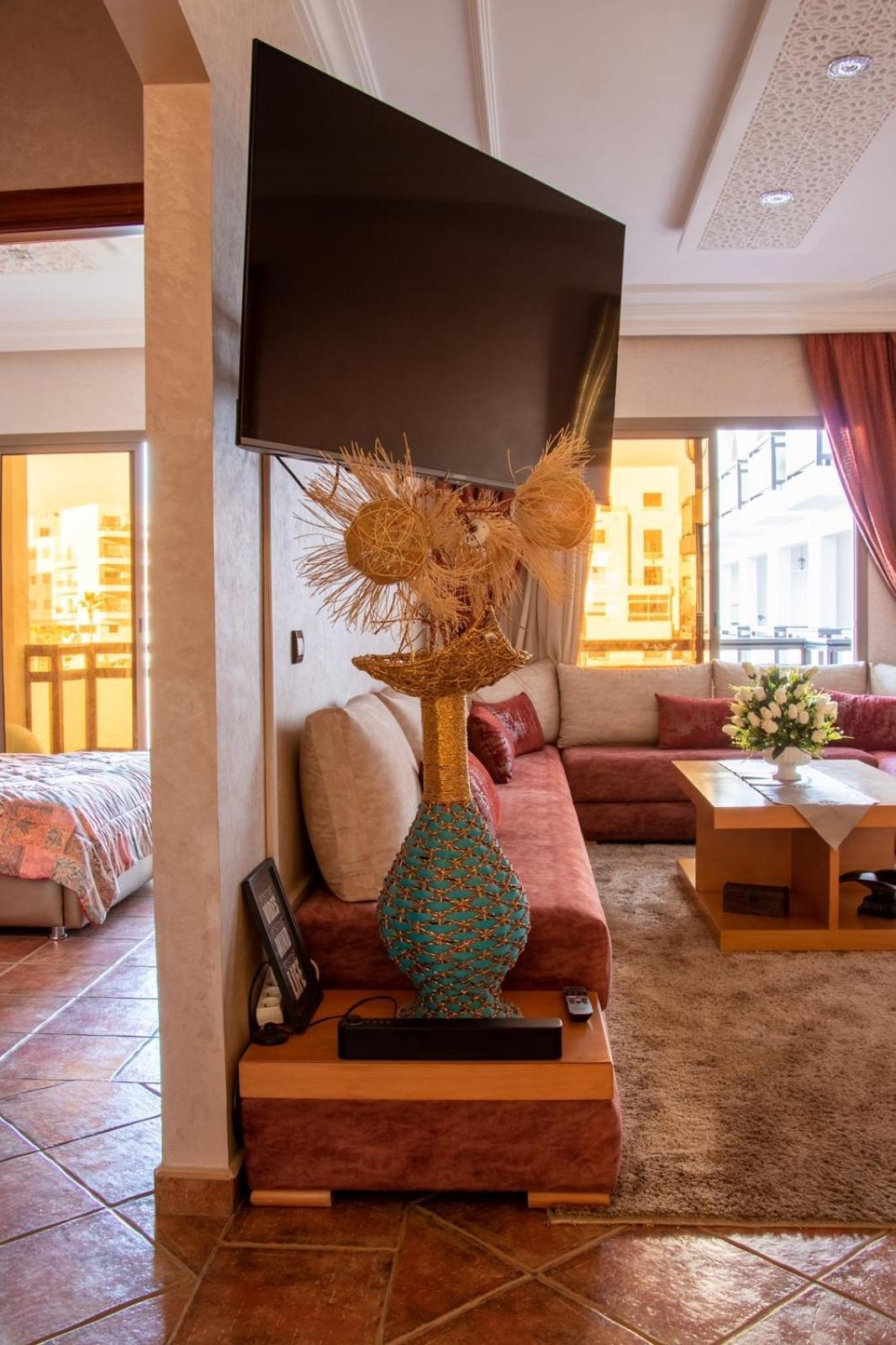 Prime Apt Near Beach With Pool, Amenities, Activities Deals Agadir Exterior foto
